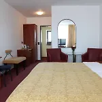 ホテル Cityhotel Amadeus 3*