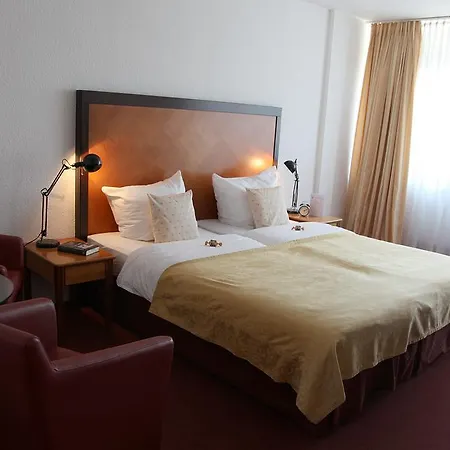 Cityhotel Amadeus Hotell