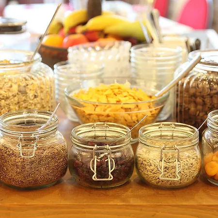 Cityhotel Amadeus Hotel 3*