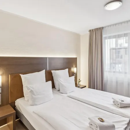 Hotel Cityhotel Amadeus 3*