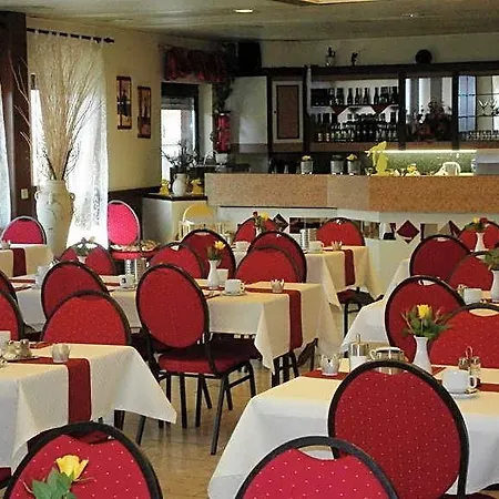 Cityhotel Amadeus Hotel