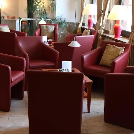 Cityhotel Amadeus Hotell