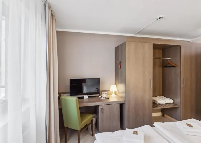 Cityhotel Amadeus فندق مونستر