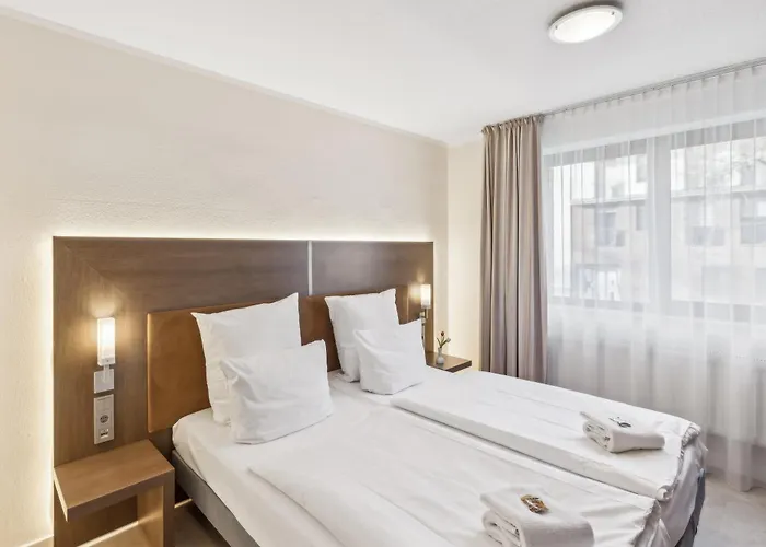 호텔 Cityhotel Amadeus 3*